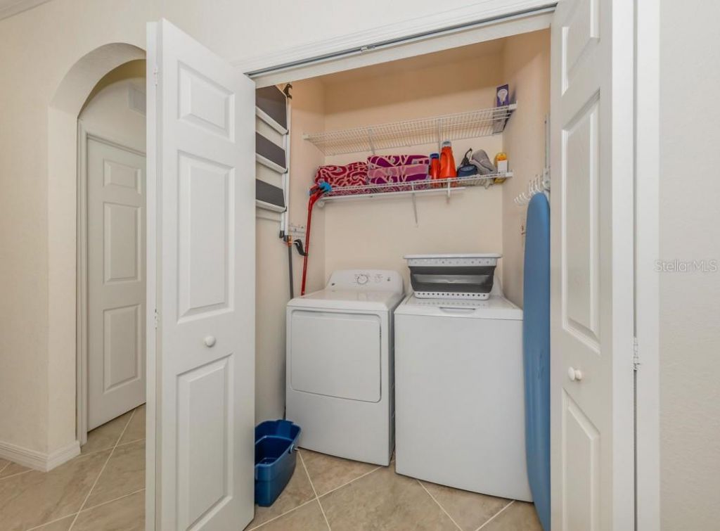 17510 Gawthrop Drive, Unit 406, Lakewood Ranch, FL 34211 Photo