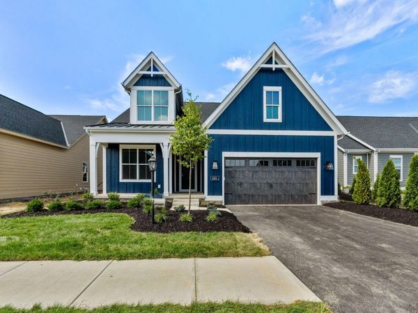 4211 Laguna Loop, Lewis Center, OH 43035