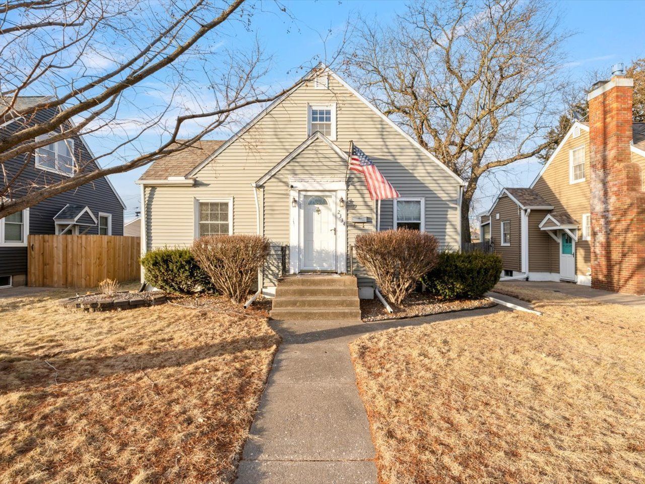 2334 Elm Street, Davenport, IA 52803 Main Photo