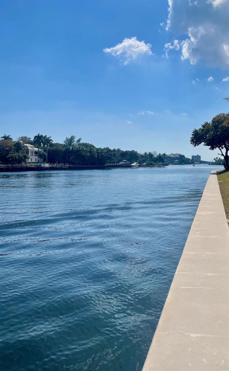 3180 NE 48th Court, Unit 215, Lighthouse Point, FL 33064 Photo