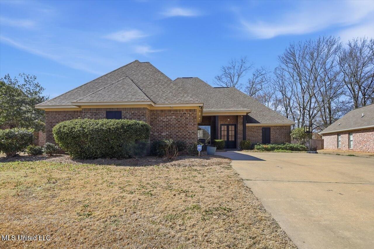 224 Stillhouse Creek Drive, Madison, MS 39110 Main Photo