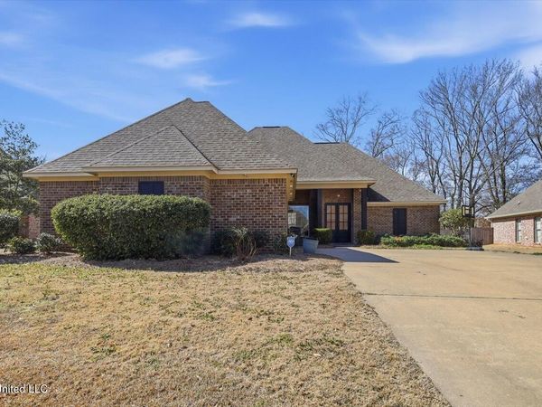 224 Stillhouse Creek Drive, Madison, MS 39110