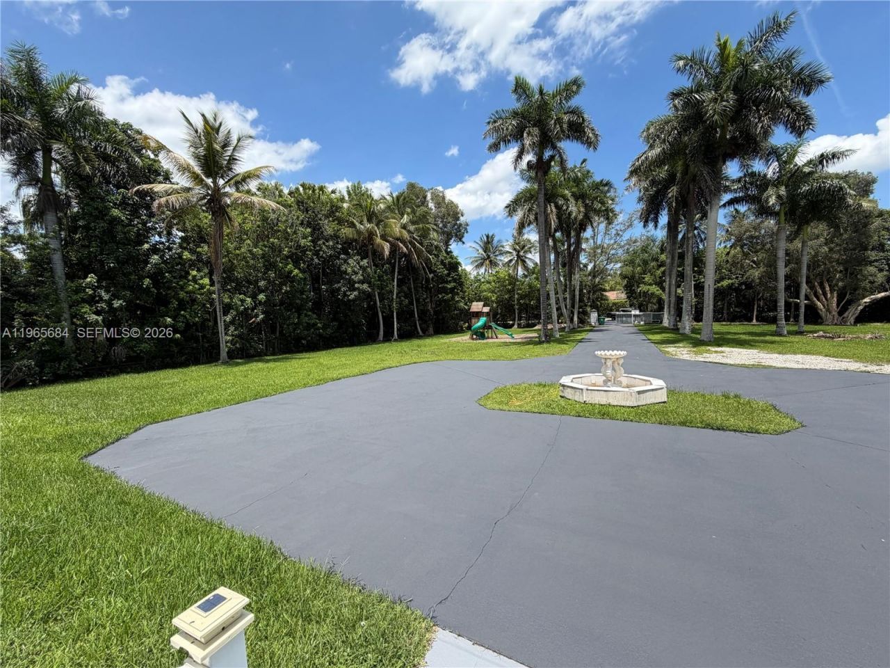 901 SW 121 Ave, Davie, FL 33325 Photo