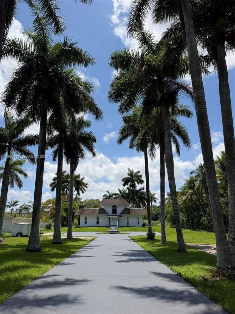 901 SW 121 Ave, Davie, FL 33325 Photo