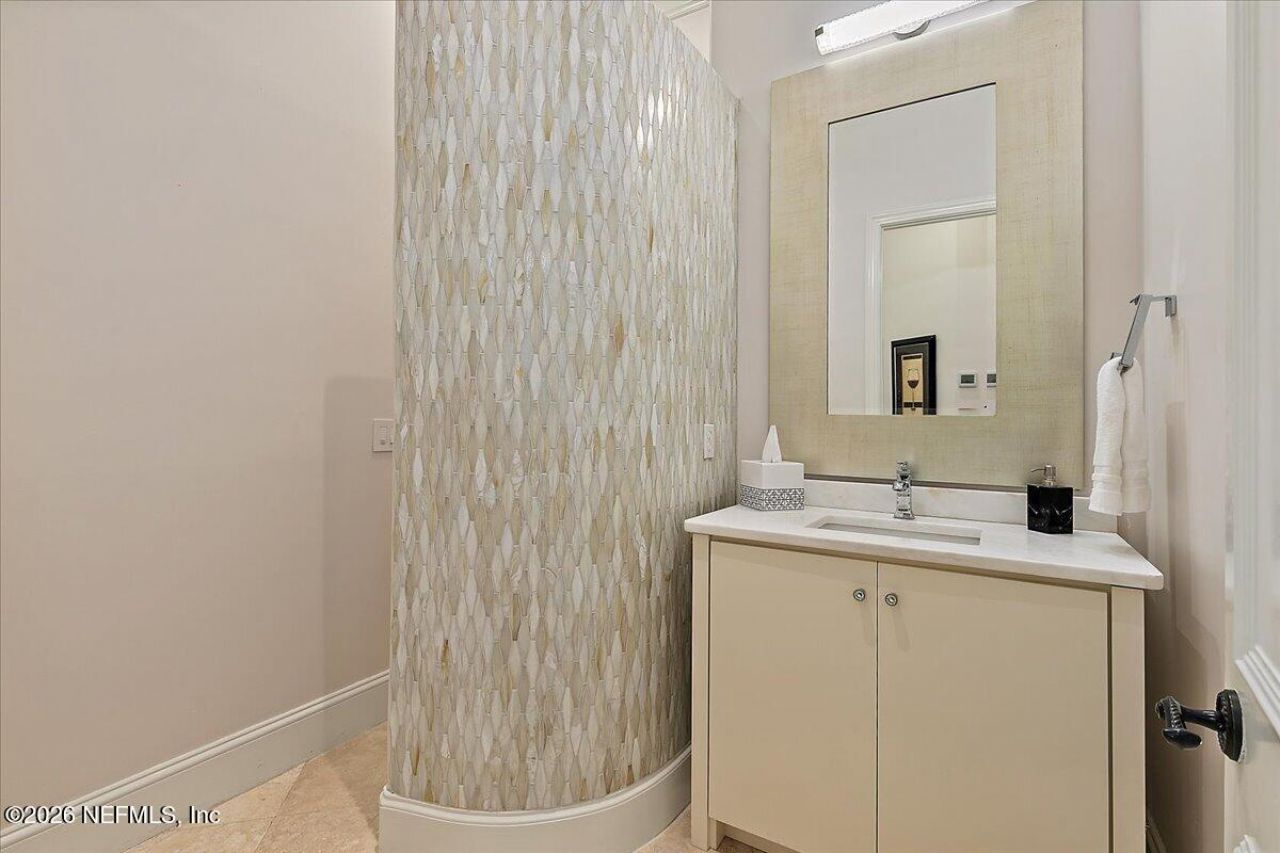 821 Queens Harbor Boulevard, Jacksonville, FL 32225 Photo