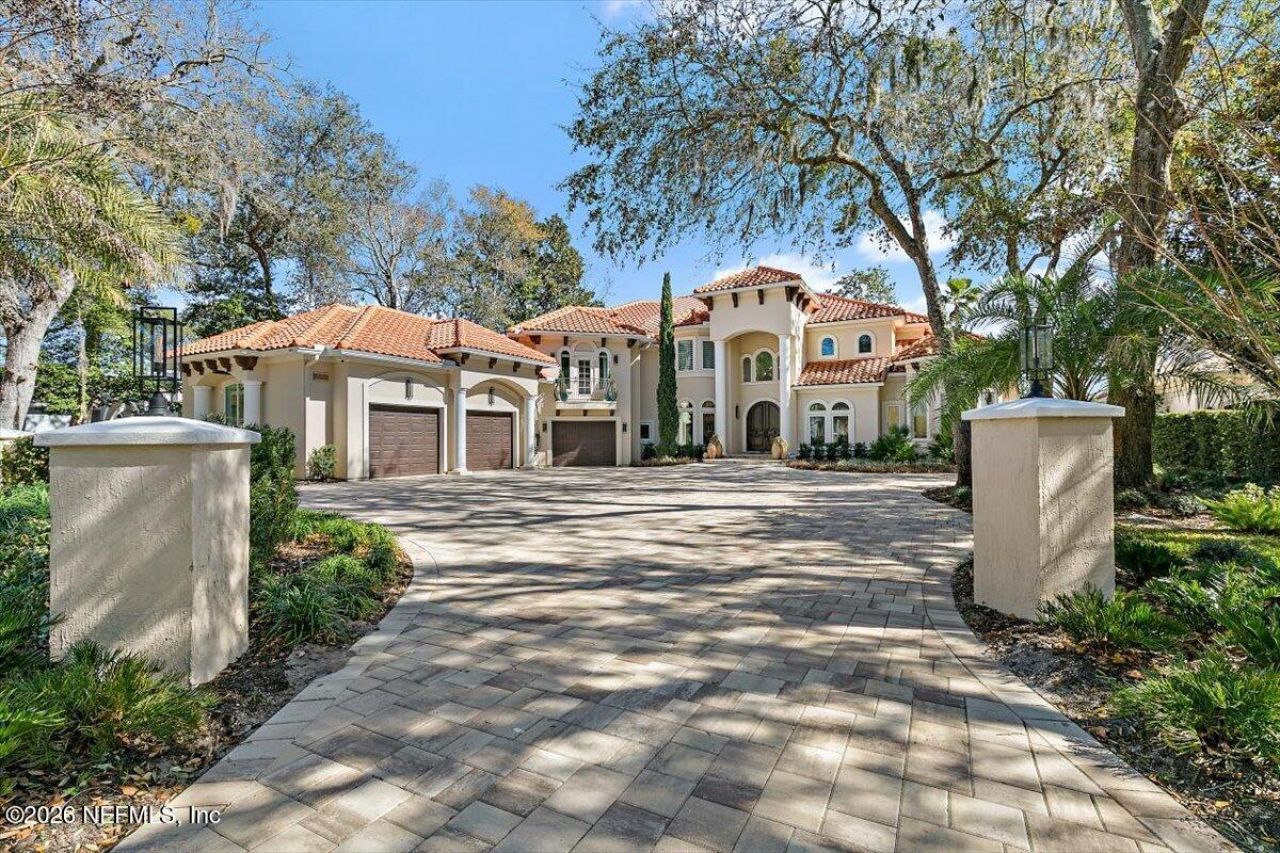 821 Queens Harbor Boulevard, Jacksonville, FL 32225 Photo