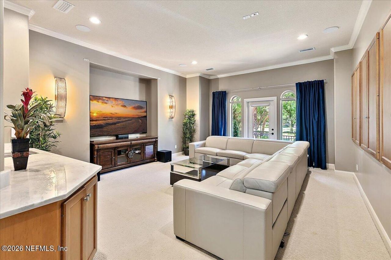 821 Queens Harbor Boulevard, Jacksonville, FL 32225 Photo