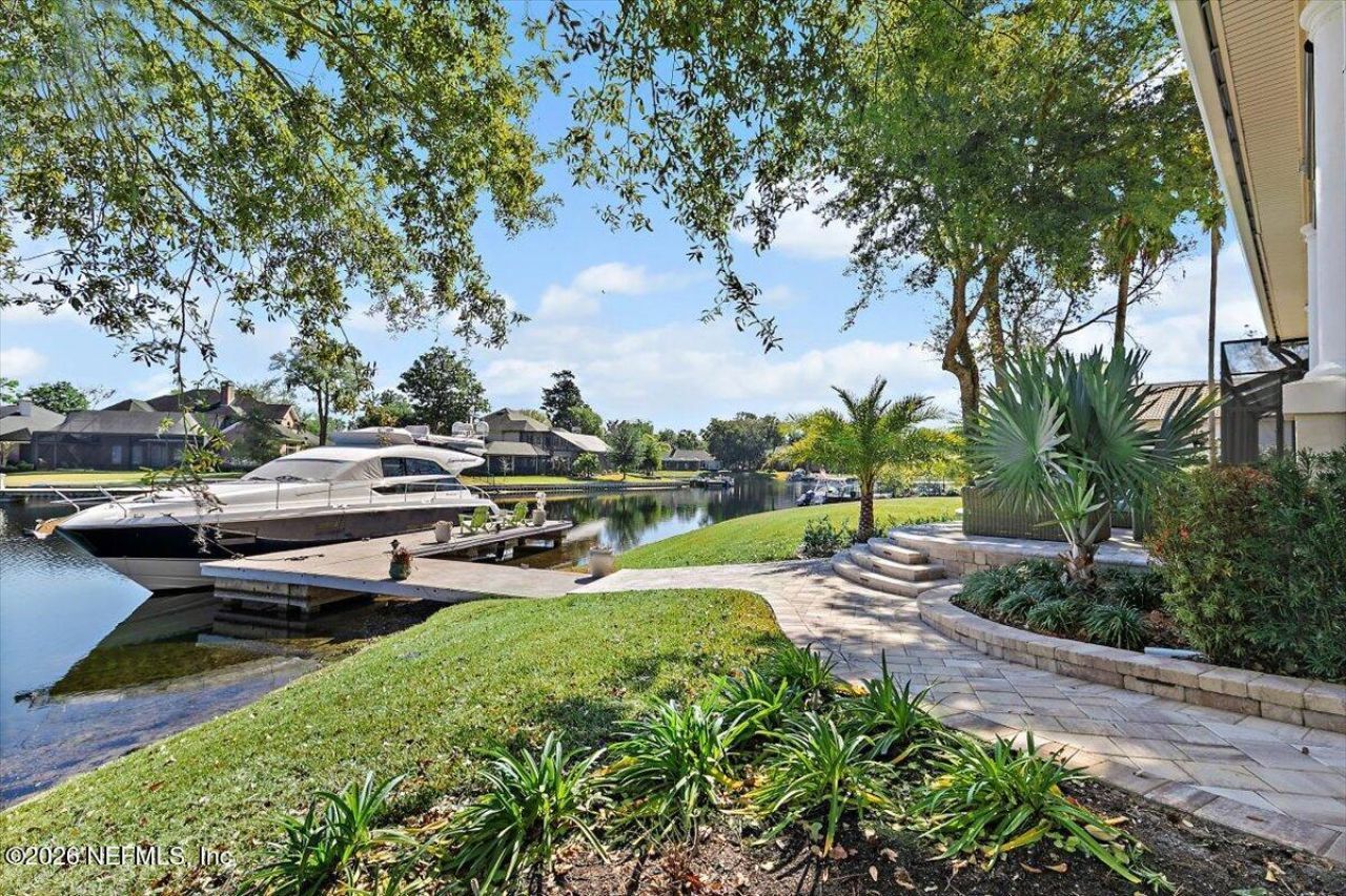 821 Queens Harbor Boulevard, Jacksonville, FL 32225 Photo