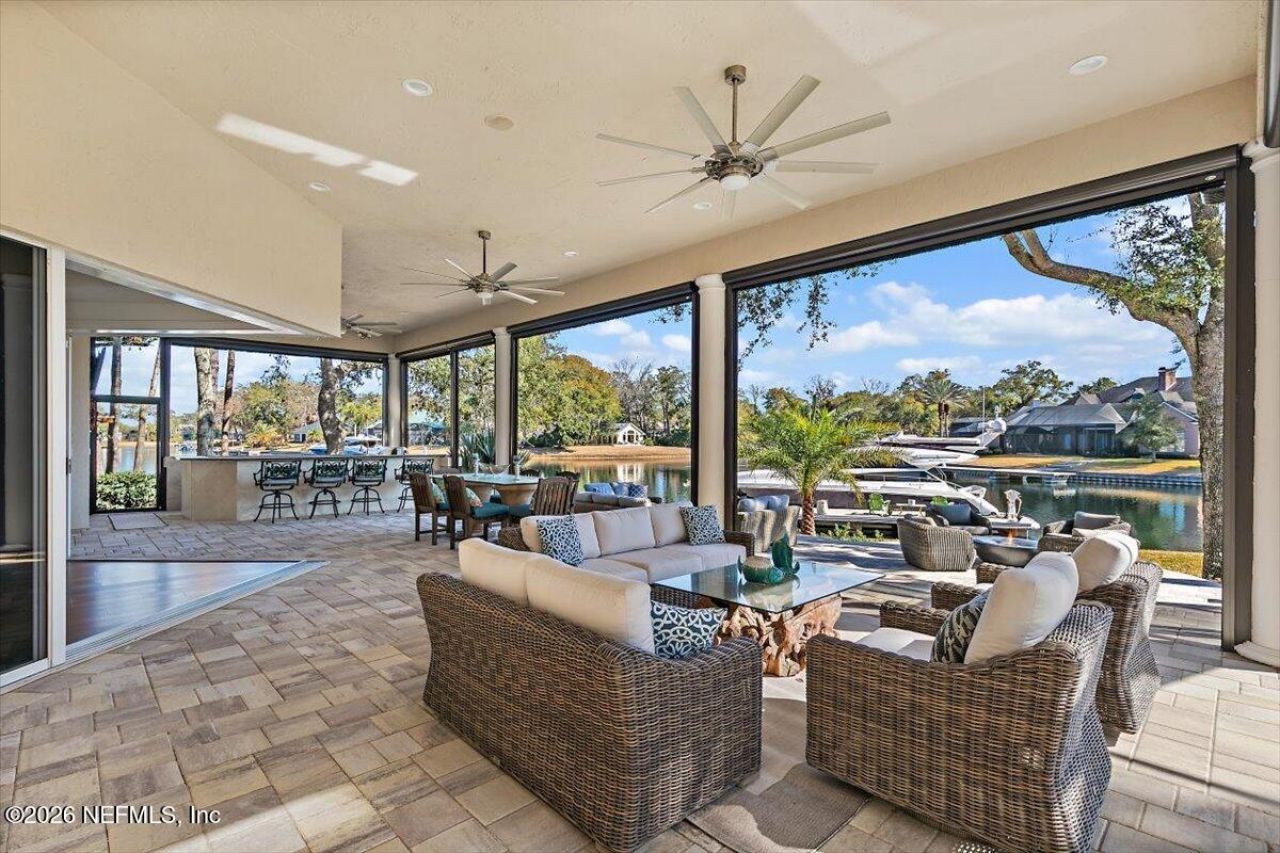 821 Queens Harbor Boulevard, Jacksonville, FL 32225 Photo