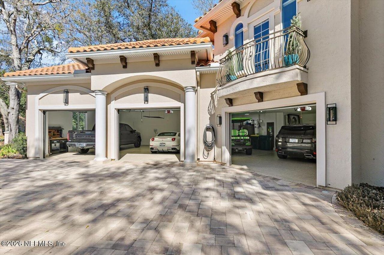 821 Queens Harbor Boulevard, Jacksonville, FL 32225 Photo