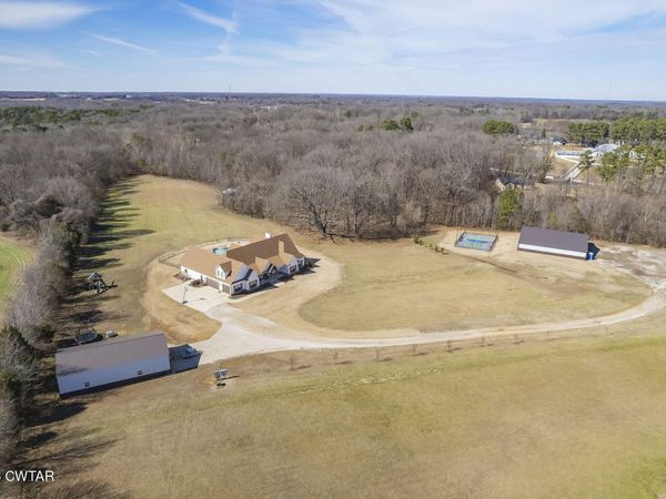 308 US 412, Jackson, TN 38305