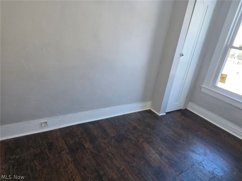 1895 Chapman Avenue, Cleveland, OH 44112 Photo 21