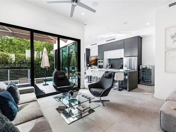 640 Fernwood Rd, Key Biscayne, FL 33149