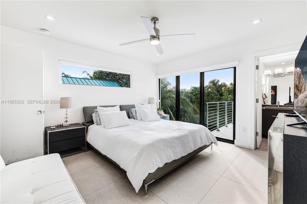 640 Fernwood Rd, Key Biscayne, FL 33149 Photo