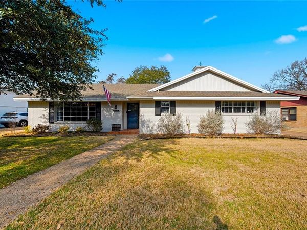 5113 Lake Arrowhead Drive, Waco, TX 76710