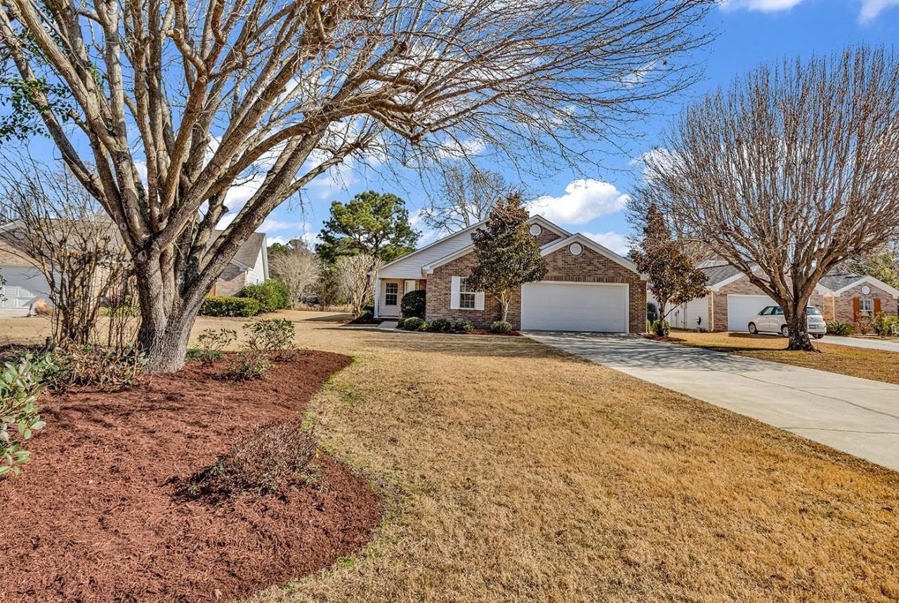 104 Wildflower Trail Photo 1