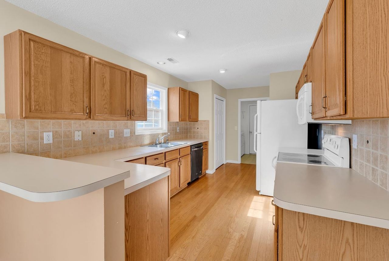 104 Wildflower Trail Photo 26