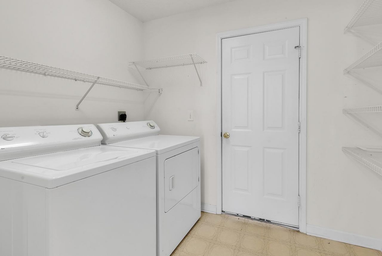 104 Wildflower Trail Photo 28