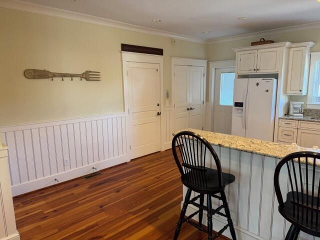 709 Jungle Road Photo 14