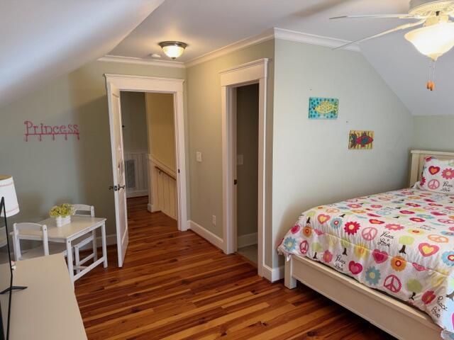 709 Jungle Road Photo 31