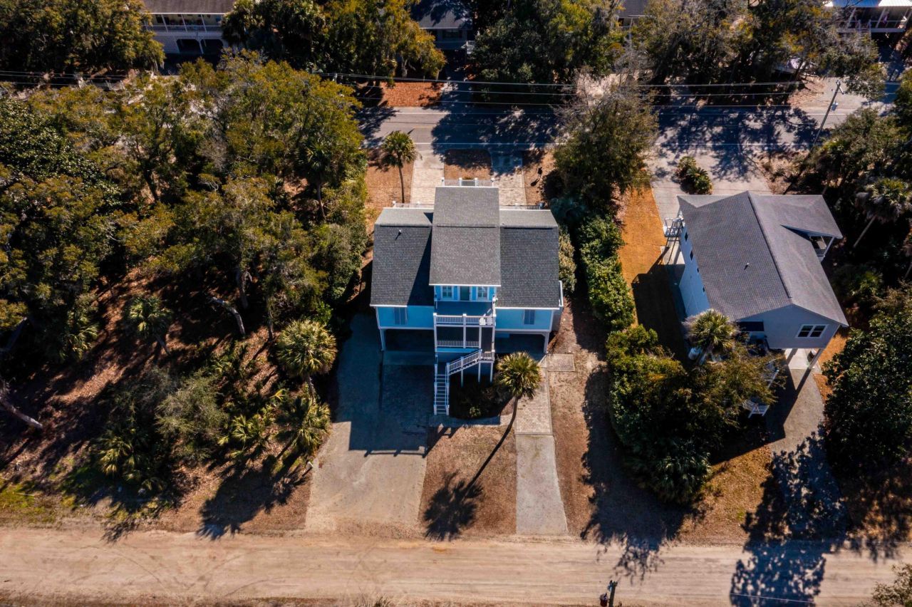 709 Jungle Road Photo 76