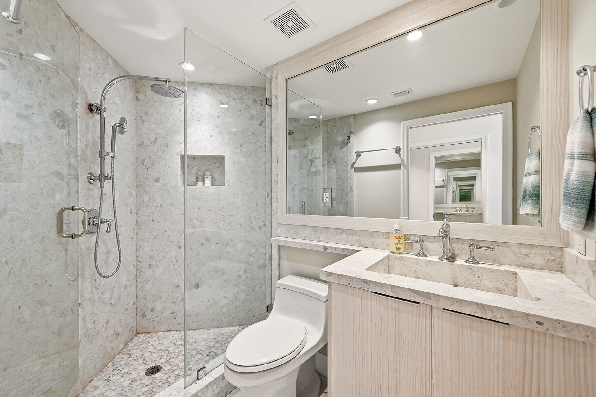 6051 N Ocean Drive, Unit 1101, Hollywood, FL 33019 Photo