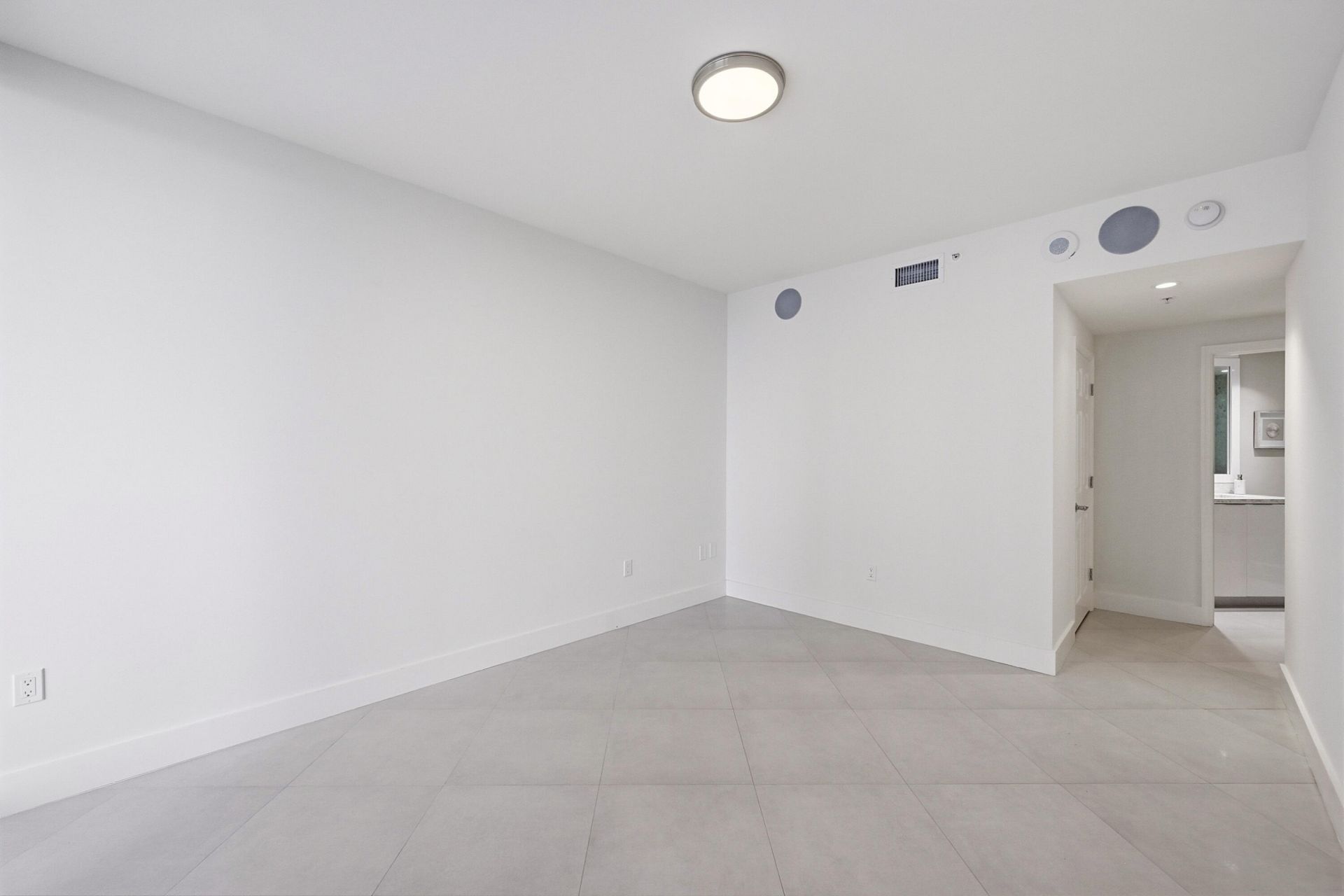 6051 N Ocean Drive, Unit 1101, Hollywood, FL 33019 Photo