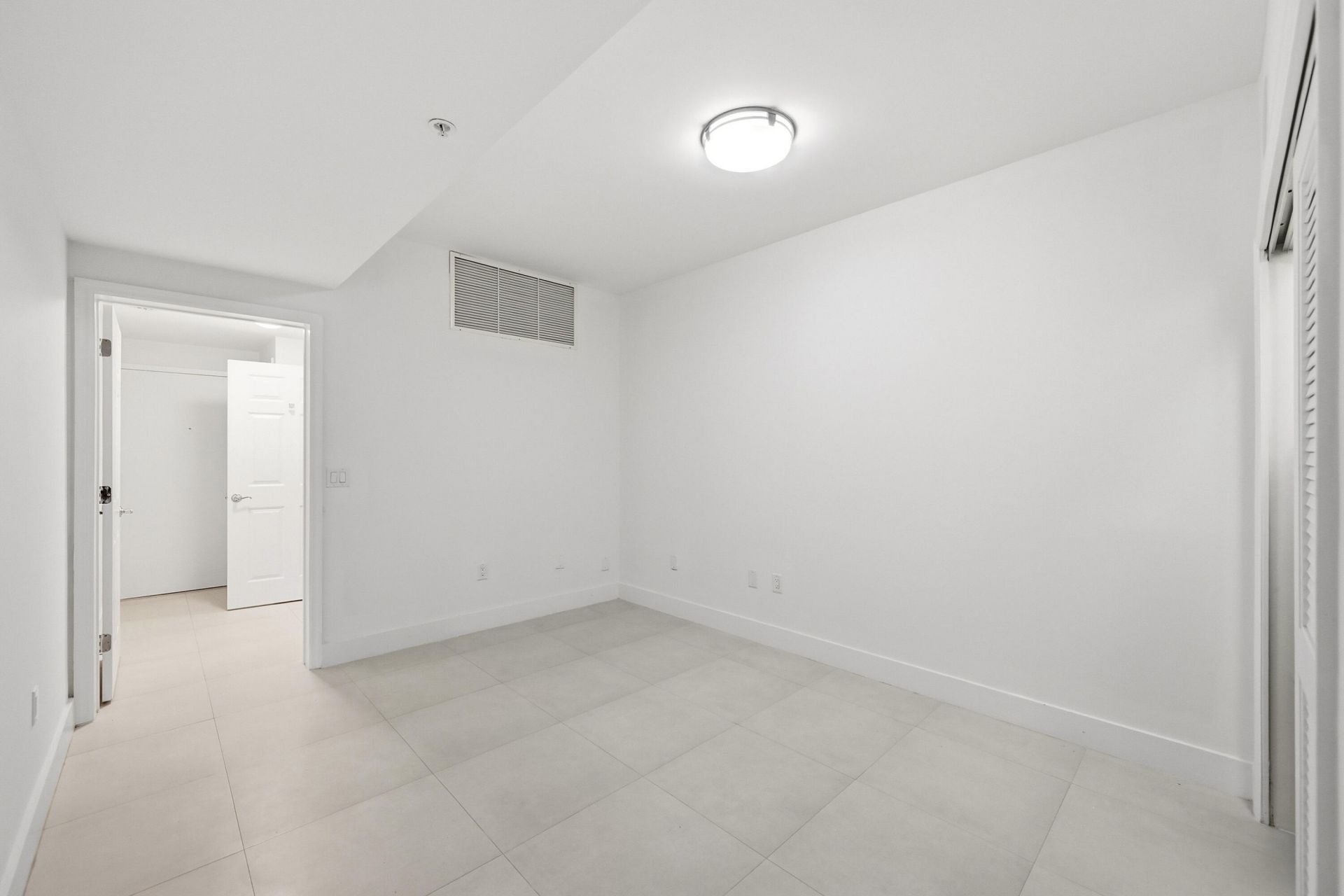 6051 N Ocean Drive, Unit 1101, Hollywood, FL 33019 Photo