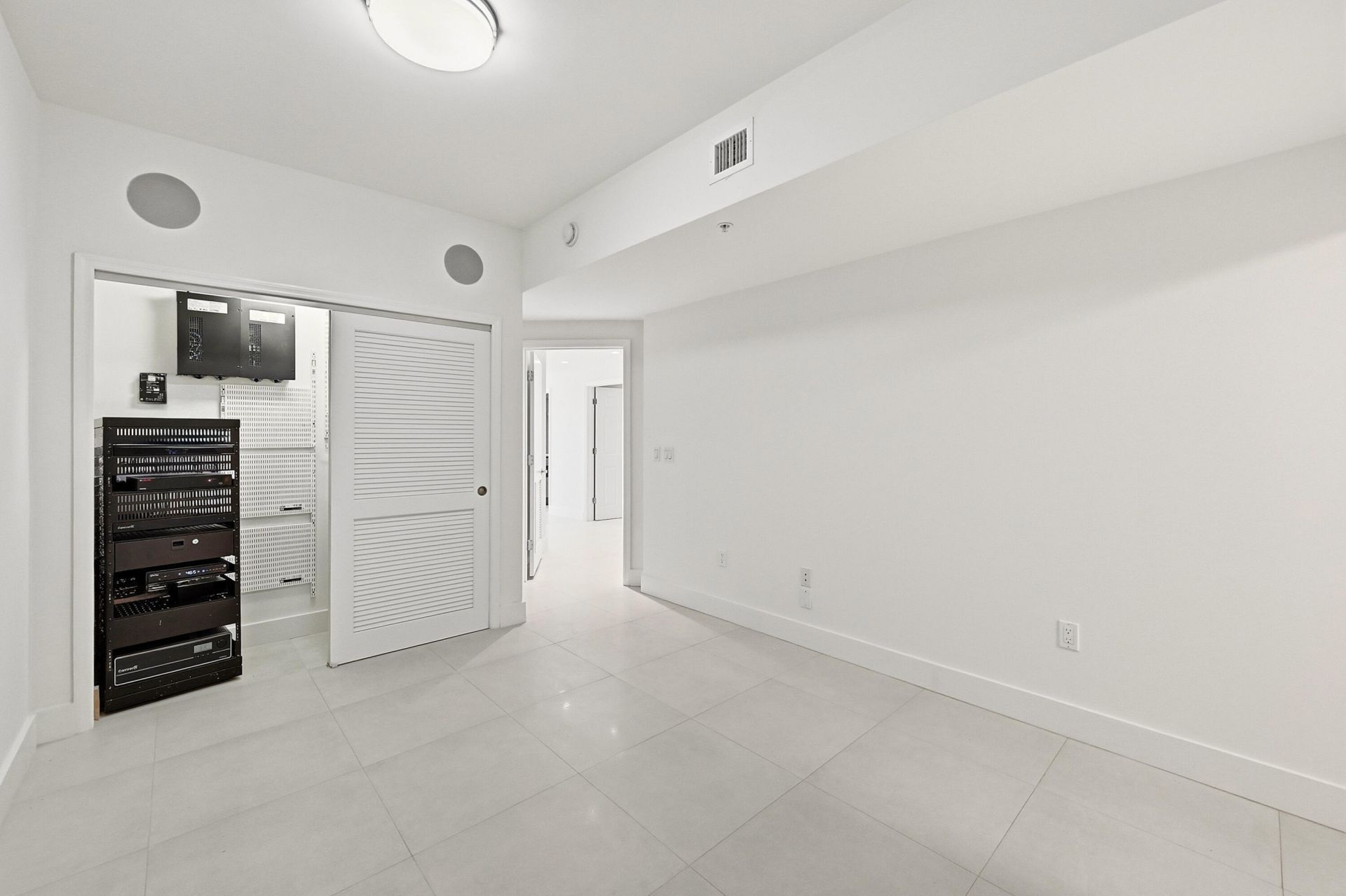 6051 N Ocean Drive, Unit 1101, Hollywood, FL 33019 Photo