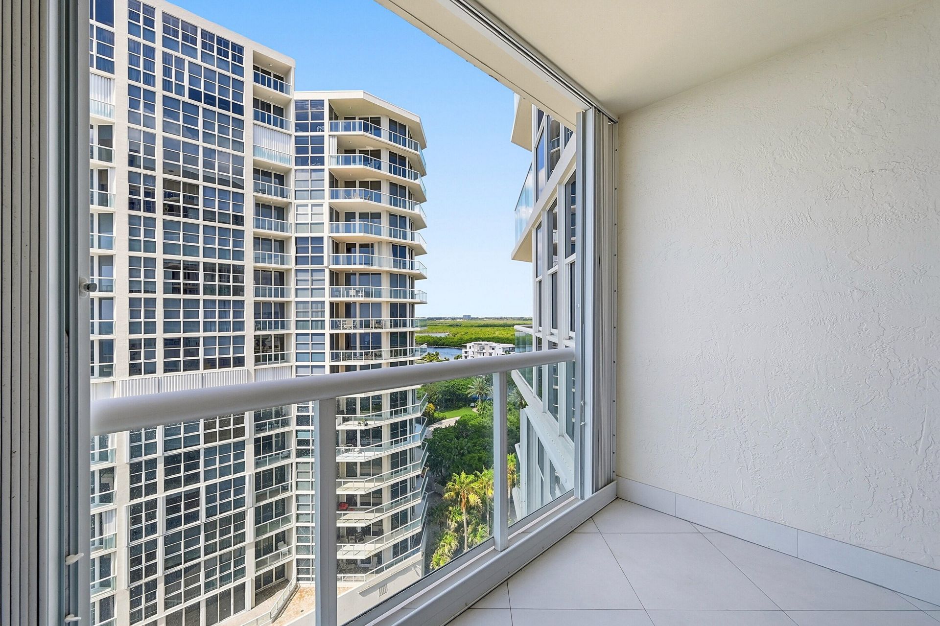 6051 N Ocean Drive, Unit 1101, Hollywood, FL 33019 Photo