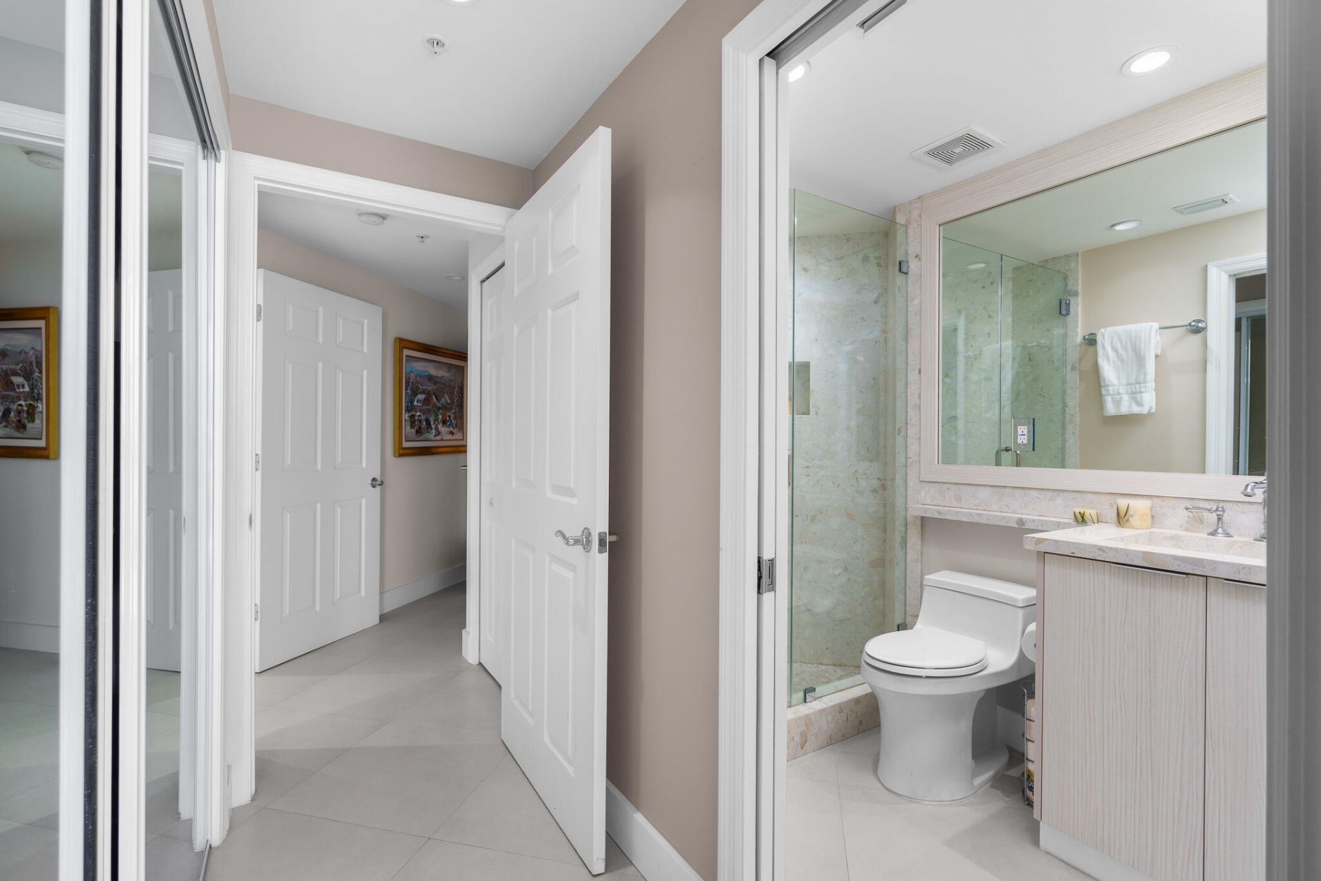 6051 N Ocean Drive, Unit 1101, Hollywood, FL 33019 Photo