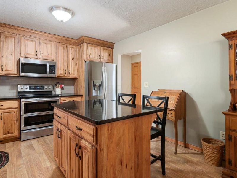 125 Persimmon Drive NE, Newark, OH 43055 Photo 12