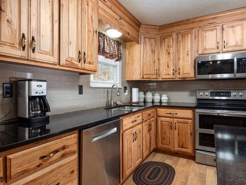 125 Persimmon Drive NE, Newark, OH 43055 Photo 13