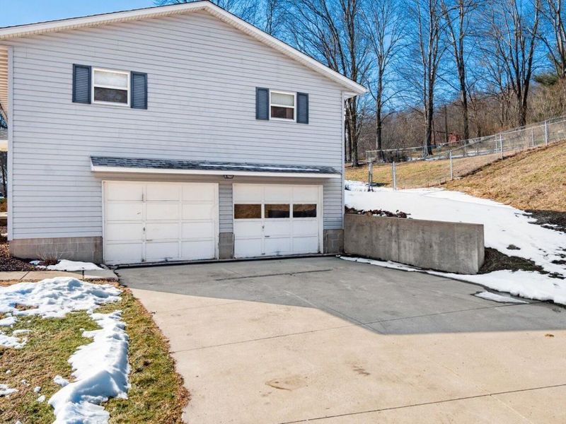 125 Persimmon Drive NE, Newark, OH 43055 Photo 38