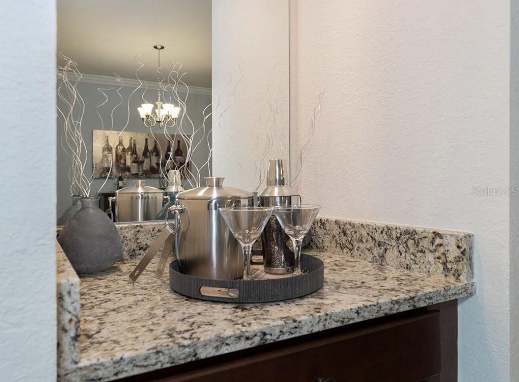 5528 Palmer Circle, Unit 105, Lakewood Ranch, FL 34211 Photo