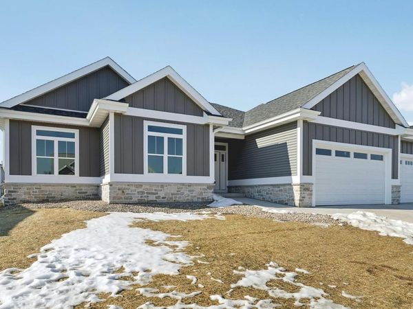 4082 Hanover Drive, Deforest, WI 53532