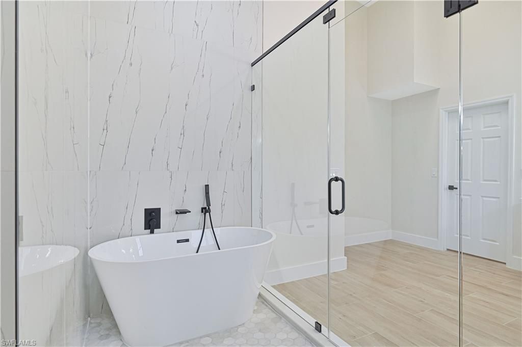 835 Geneva St E, Lehigh Acres, FL 33974 Photo