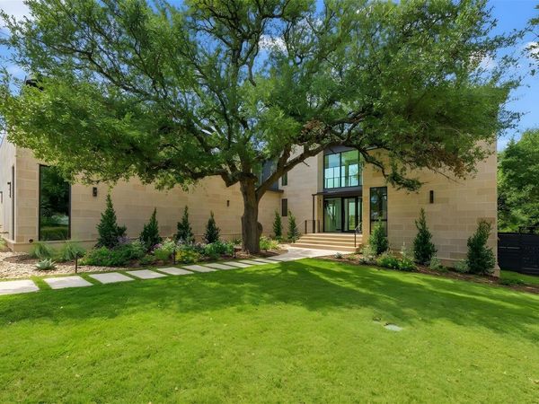 111 Orange Plume, Horseshoe Bay, TX 78657