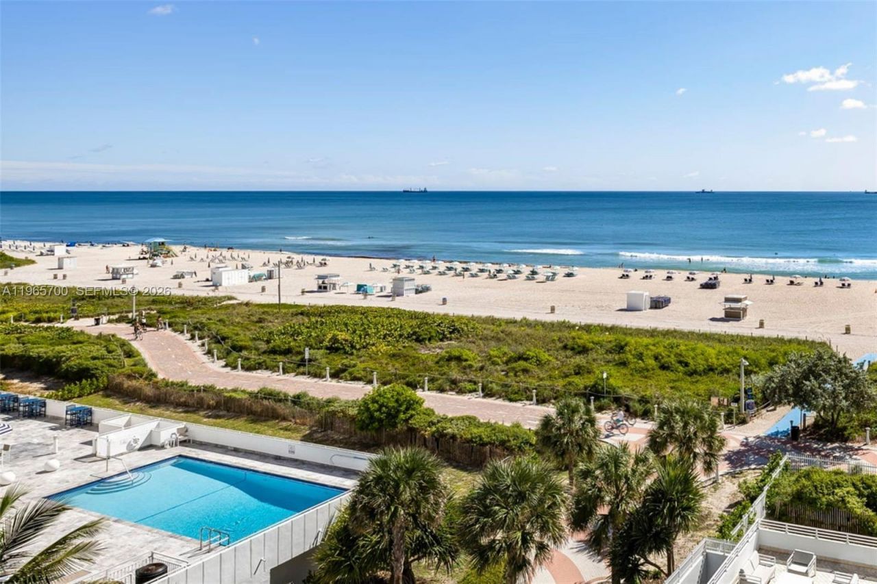 345 Ocean Dr, Unit 718, Miami Beach, FL 33139 Photo