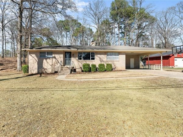 5114 Pinedale Drive, Northport, AL 35473