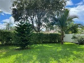 9880 Red Heart Lane, Tamarac, FL 33321 Photo