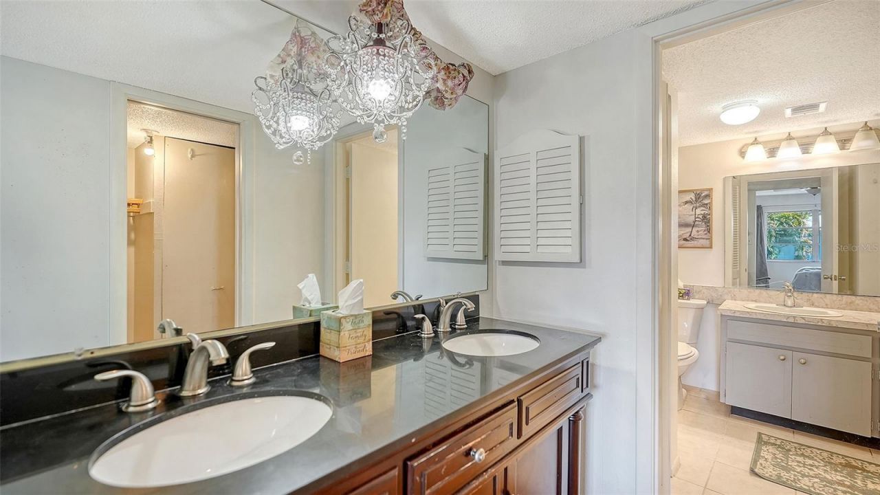 3700 S Osprey Avenue, Unit 219, Sarasota, FL 34239 Photo