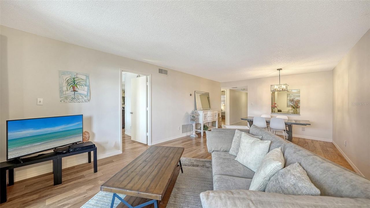 3700 S Osprey Avenue, Unit 219, Sarasota, FL 34239 Photo