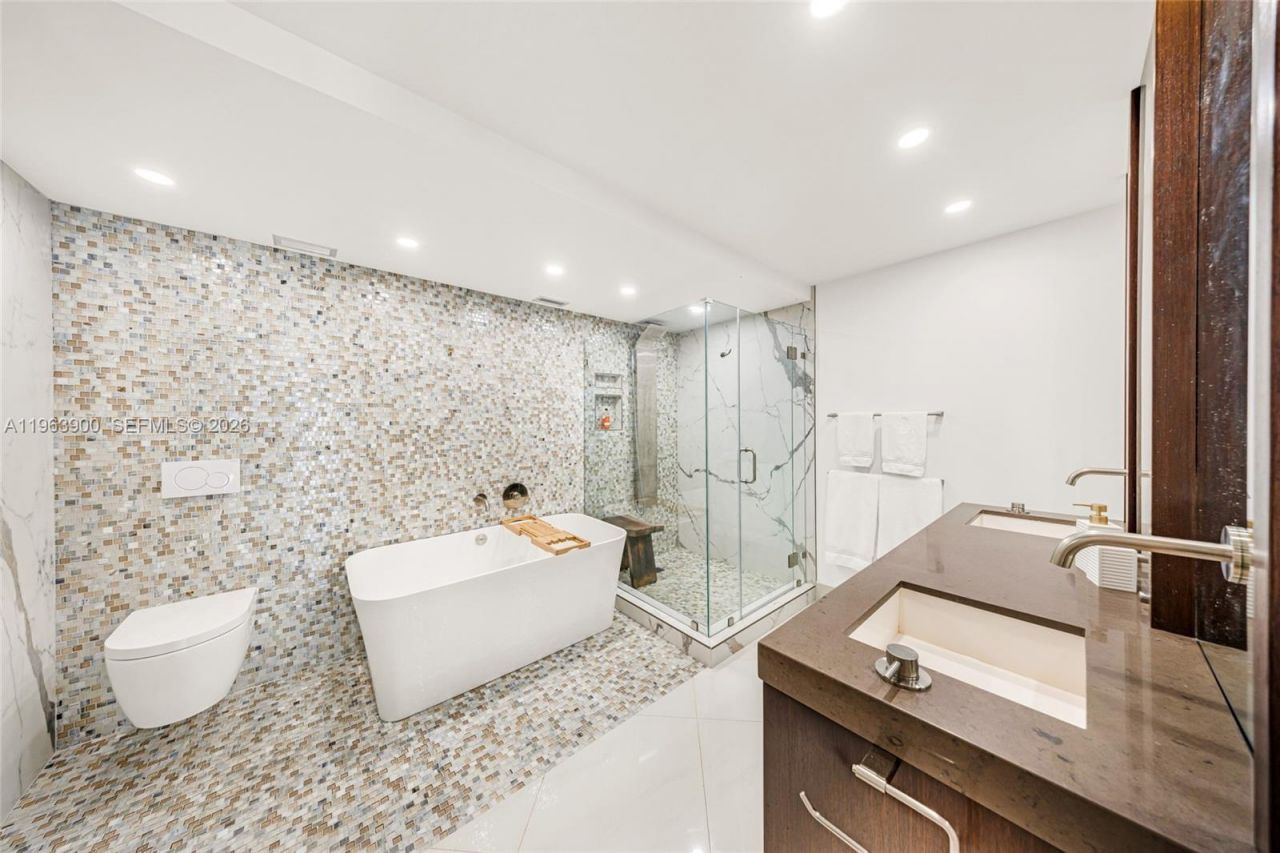 2821 N Ocean Blvd, Unit 806S, Fort Lauderdale, FL 33308 Photo