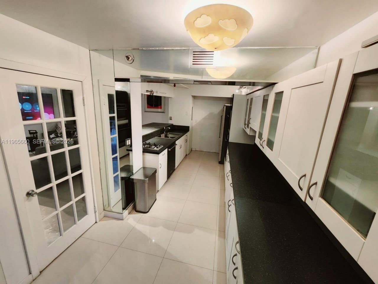 1000 Quayside Ter , Unit 408, Miami, FL 33138 Photo