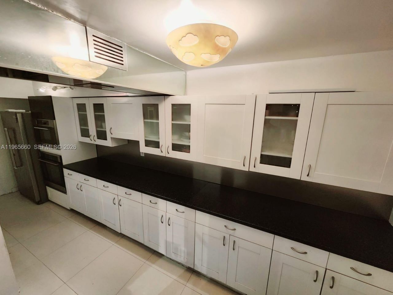 1000 Quayside Ter , Unit 408, Miami, FL 33138 Photo