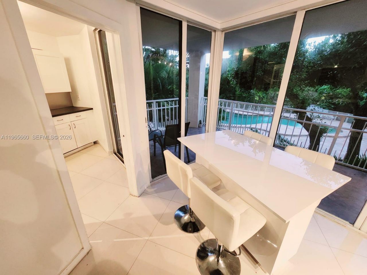 1000 Quayside Ter , Unit 408, Miami, FL 33138 Photo