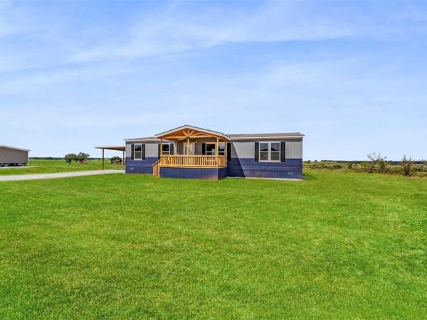 4670 Lonestar Road, Poolville, TX 76487