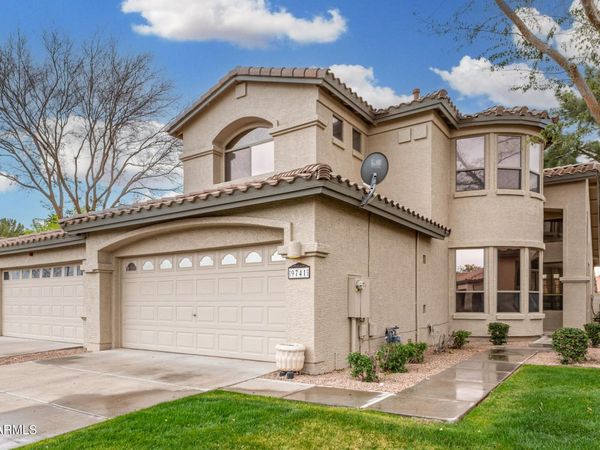 9741 E HOLIDAY Way, Sun Lakes, AZ 85248