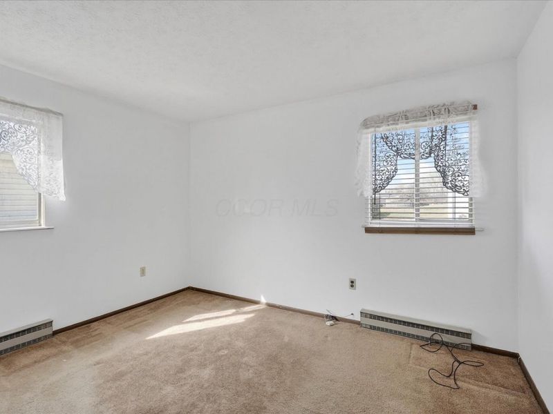 112 E School Street, New Holland, OH 43145 Photo 16